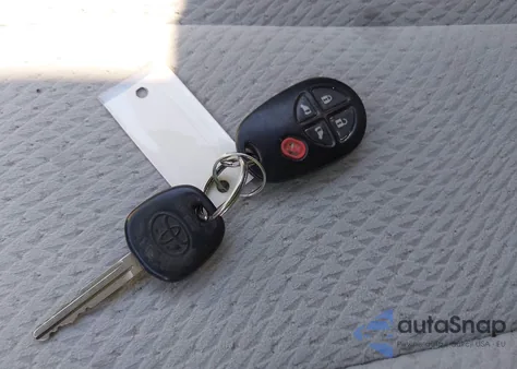 2012 Toyota Sienna Le V6 8 Passenger from USA, damaged, VIN 5TDKK3DC0CS229448